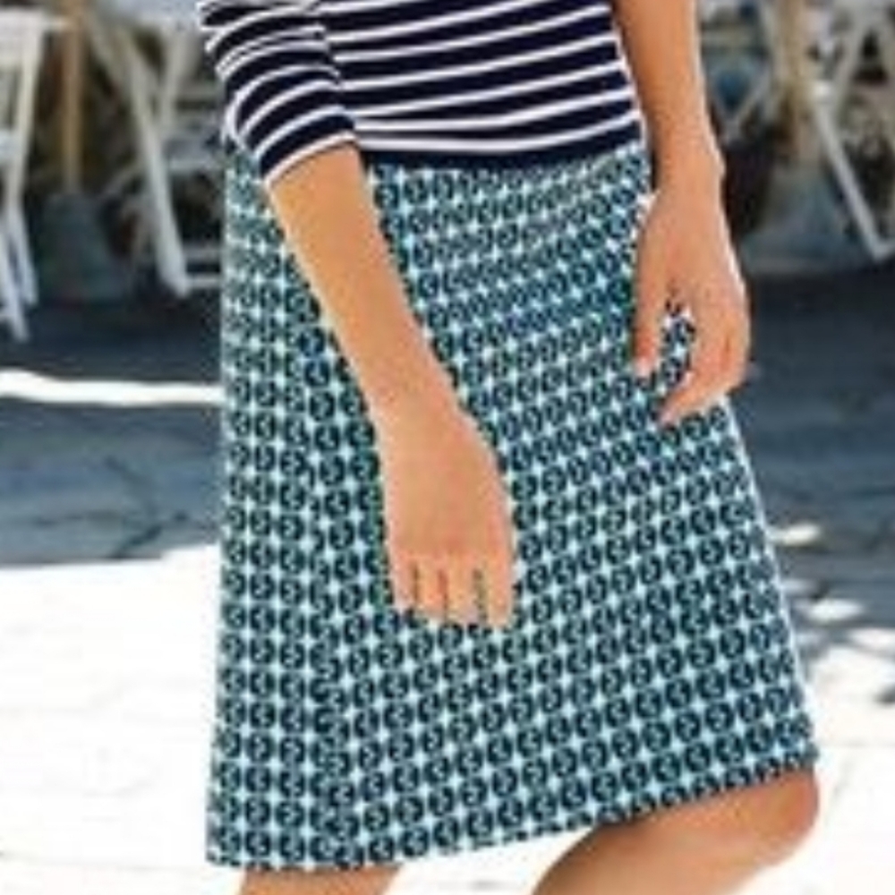 BODEN Navy Blue & Green Graphic Print Pencil Skirt